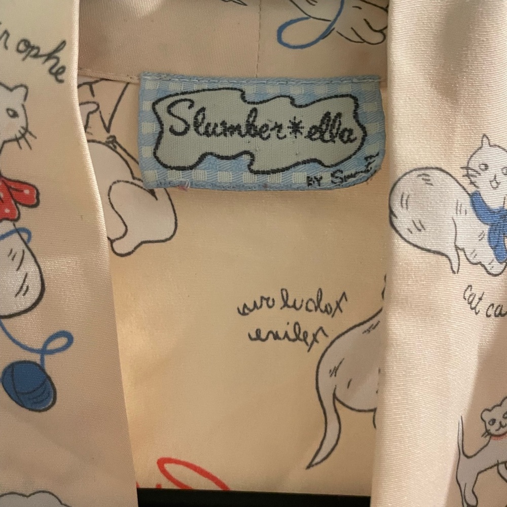 Cat Robe - Picture 3 of 4